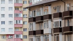 Три семьи из Андроповского округа получили сертификаты на покупку жилья