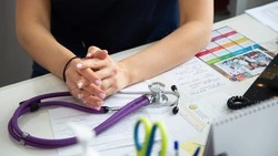 Более 460 тыс. жителей Ставрополья ежегодно обучаются в «школах здоровья»