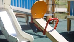 Детскую площадку обновили в селе Андроповского округа по инициативе жителей